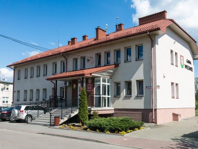 Wielbark już wie, kto dowiezie dzieci do szkół. O kontrakt walczyło osiem firm, ceny dzieliło ponad 429 tys. zł